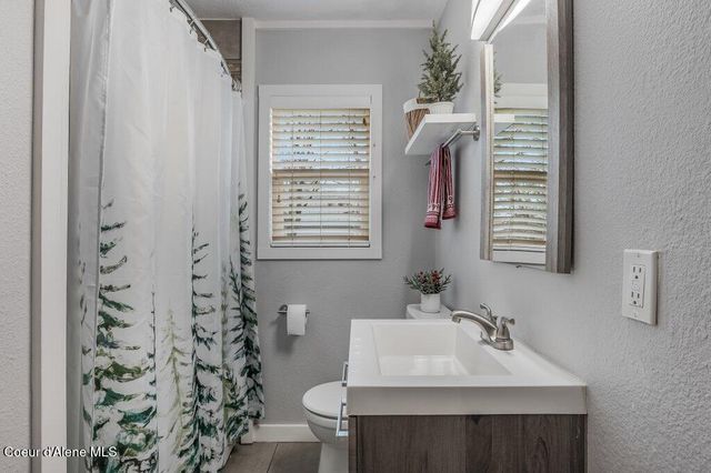 522 N Boyer Ave, Sandpoint, ID 83864