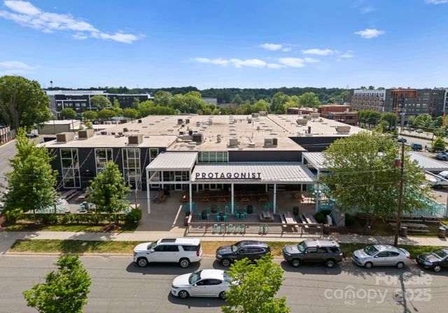 3922 Sarah Drive, Charlotte, NC 28208