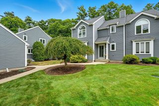 53 Bay Farm Rd 53, Duxbury, MA 02332