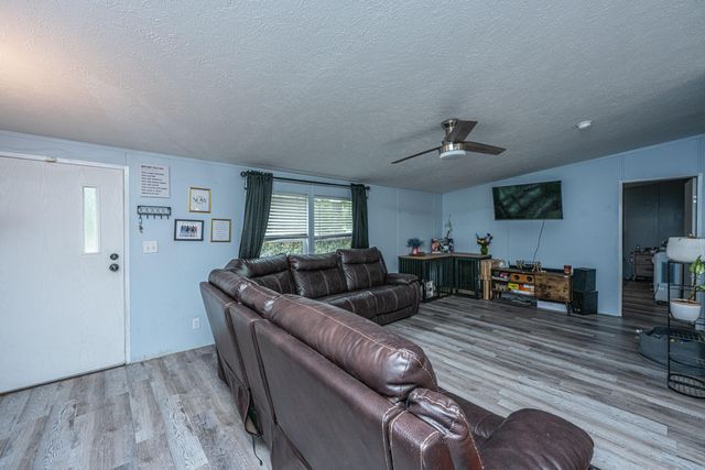 845 E Butternut Road, Summerville, SC 29483