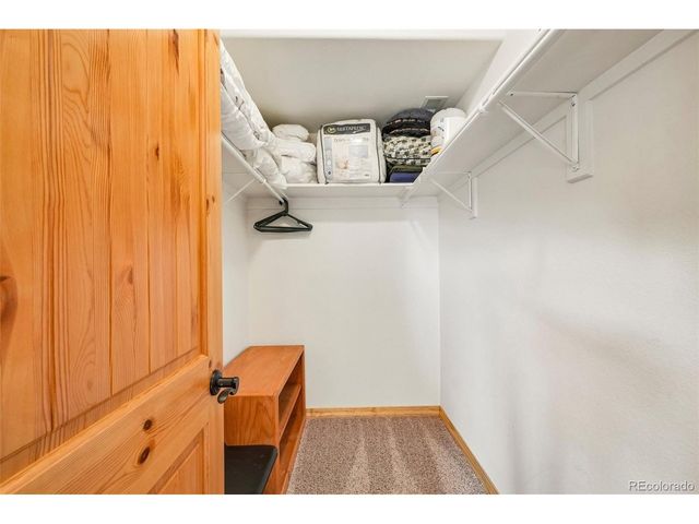 858 Oak Ridge Rd, Manitou Springs, CO 80829