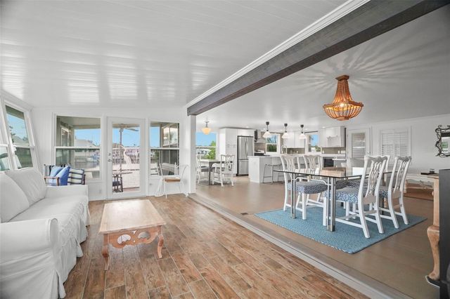 7162 MOUNT ARLINGTON DRIVE NE 417, St Petersburg, FL 33702