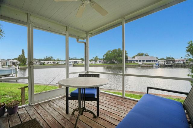 7162 MOUNT ARLINGTON DRIVE NE 417, St Petersburg, FL 33702