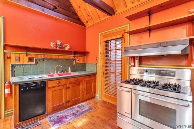 587 Breckenridge Street, Buffalo, NY 14222