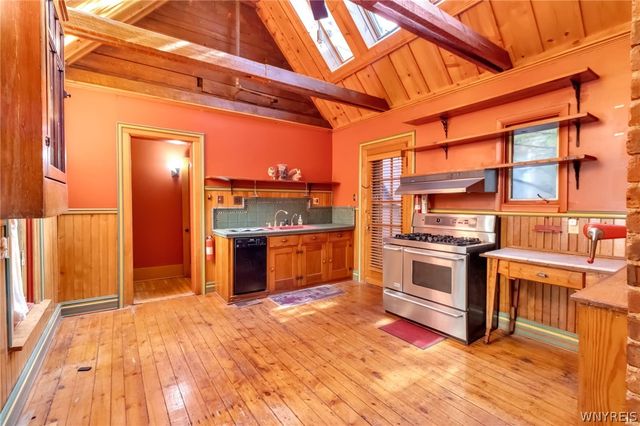 587 Breckenridge Street, Buffalo, NY 14222