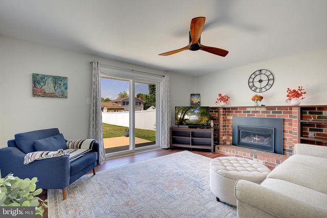 5304 DORIS DR, Waldorf, MD 20601