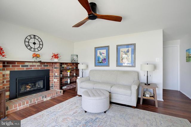 5304 DORIS DR, Waldorf, MD 20601