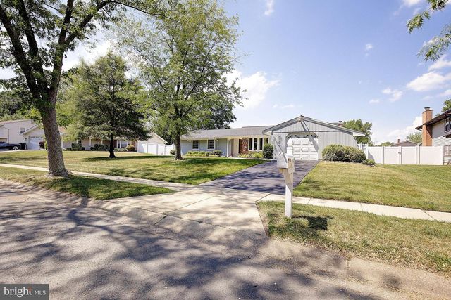 5304 DORIS DR, Waldorf, MD 20601