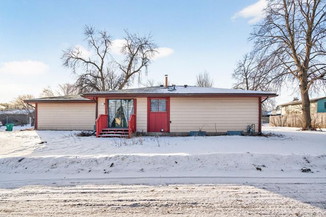 8233 Douglas Lane N, Brooklyn Park, MN 55445