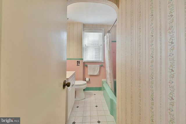 1012 SAINT VINCENT ST, Philadelphia, PA 19111