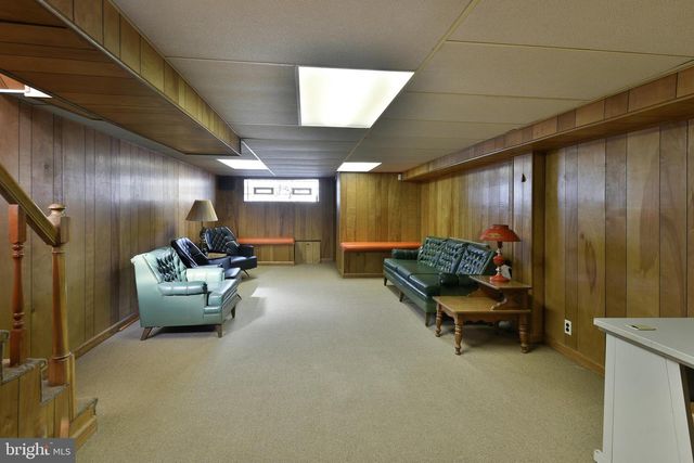 1012 SAINT VINCENT ST, Philadelphia, PA 19111