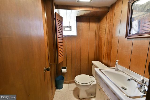 1012 SAINT VINCENT ST, Philadelphia, PA 19111