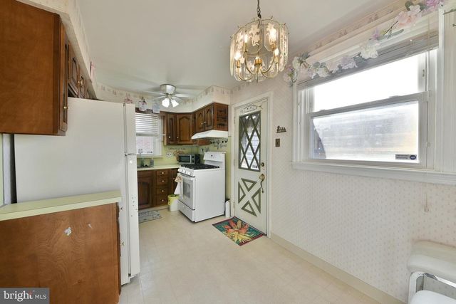 1012 SAINT VINCENT ST, Philadelphia, PA 19111