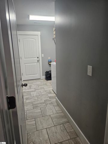 1693 Hannon Road, Inman, SC 29349