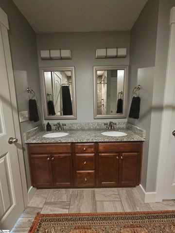 1693 Hannon Road, Inman, SC 29349