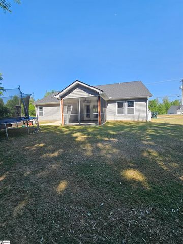 1693 Hannon Road, Inman, SC 29349