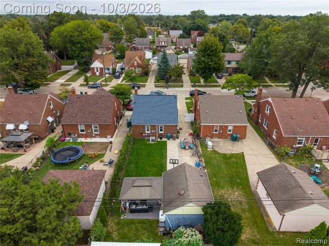 827 N Vernon Street, Dearborn, MI 48128