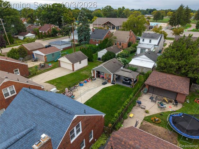 827 N Vernon Street, Dearborn, MI 48128