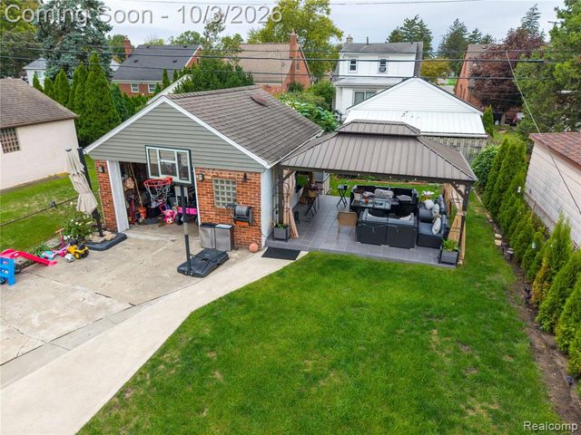 827 N Vernon Street, Dearborn, MI 48128