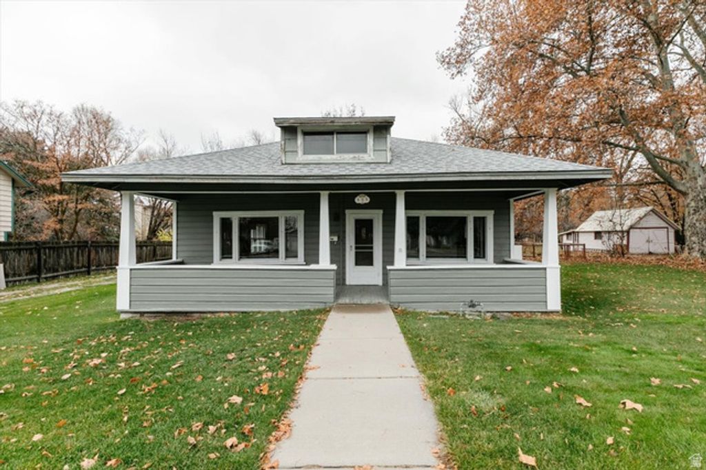 555 E CENTER ST, Logan, UT 84321