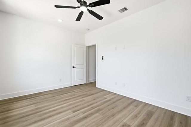 110 Luetta Street, Houston, TX 77076