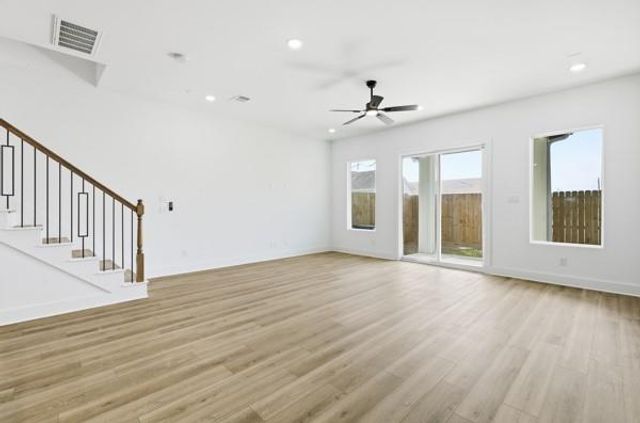 110 Luetta Street, Houston, TX 77076