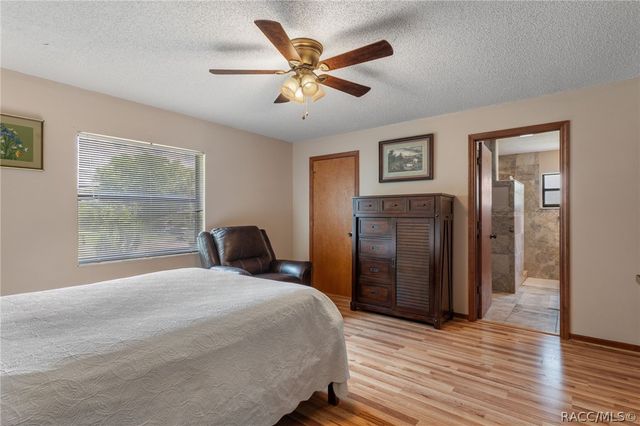 9552 E Tsala Apopka Drive, Floral City, FL 34436