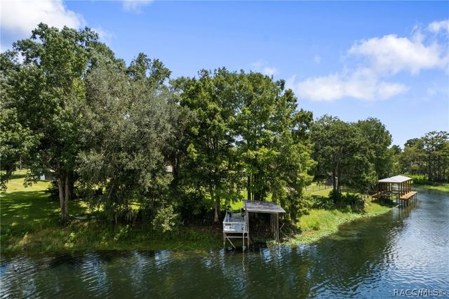 9552 E Tsala Apopka Drive, Floral City, FL 34436