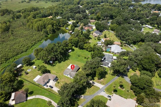 9552 E Tsala Apopka Drive, Floral City, FL 34436