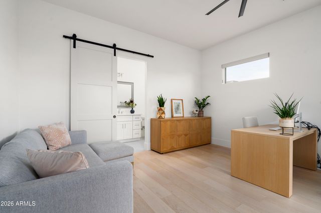 4223 N 41ST Place, Phoenix, AZ 85018