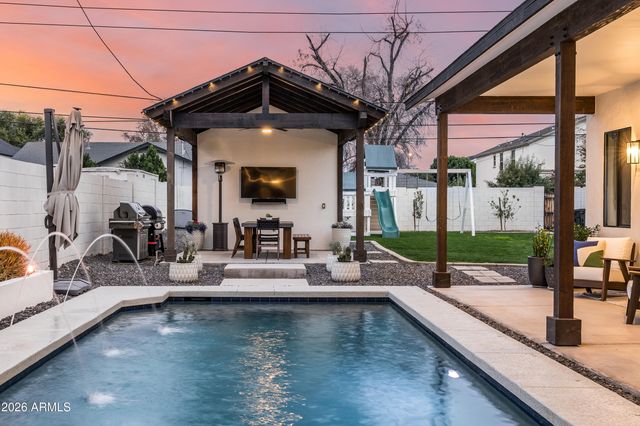 4223 N 41ST Place, Phoenix, AZ 85018