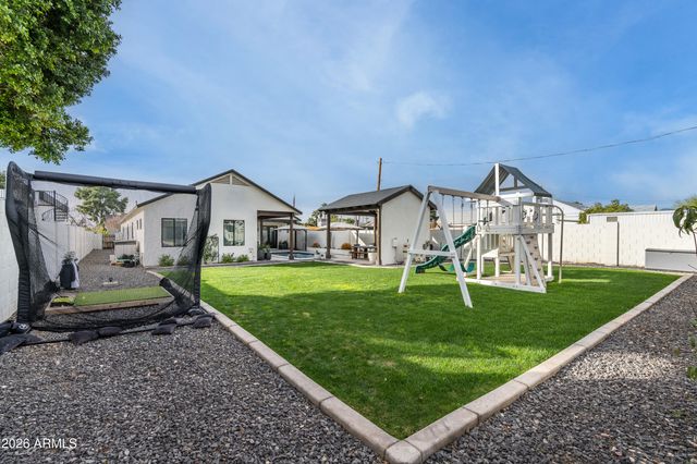 4223 N 41ST Place, Phoenix, AZ 85018