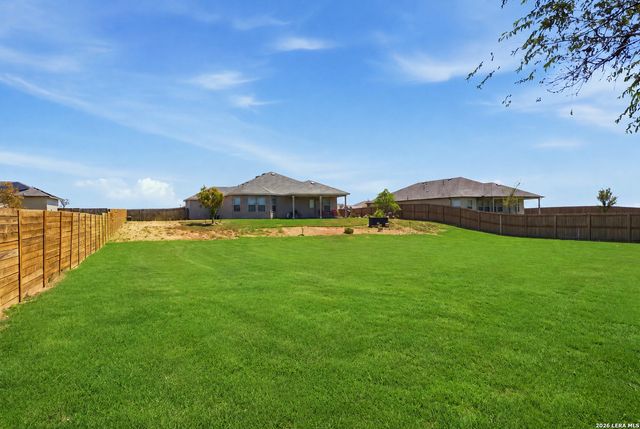 12423 Autumn Way, Atascosa, TX 78002