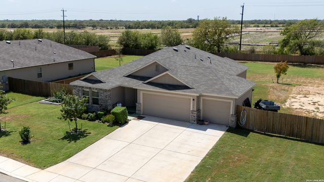 12423 Autumn Way, Atascosa, TX 78002