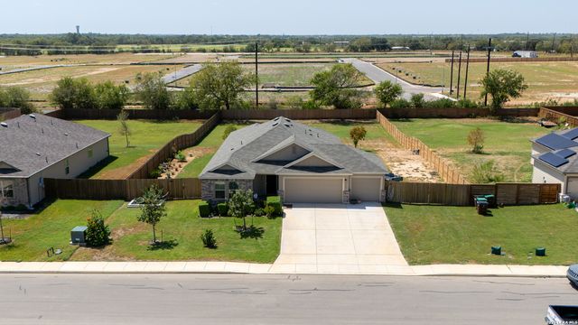 12423 Autumn Way, Atascosa, TX 78002