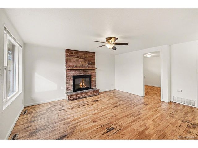 1365 Arthur Ave, Loveland, CO 80537