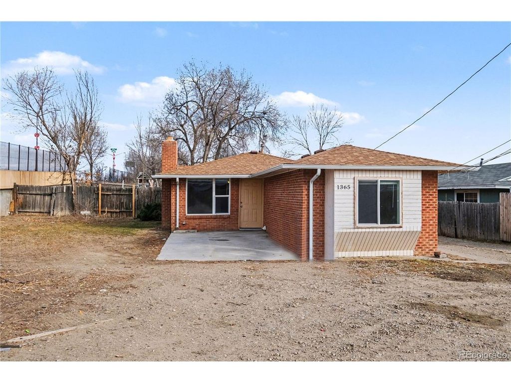 1365 Arthur Ave, Loveland, CO 80537