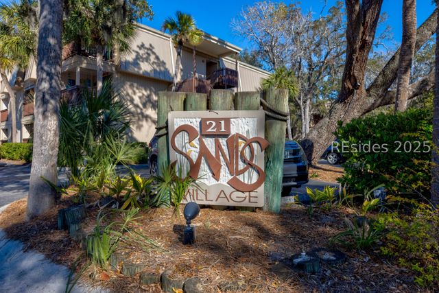 21 Lagoon Rd Apt A2A, Hilton Head Island, SC 29928