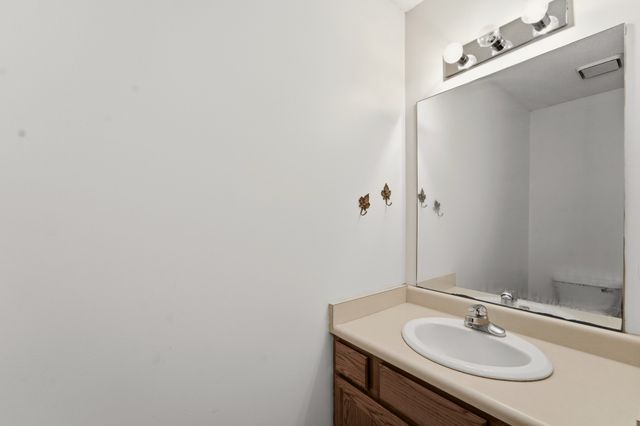 14543 Summit Drive, Clive, IA 50325