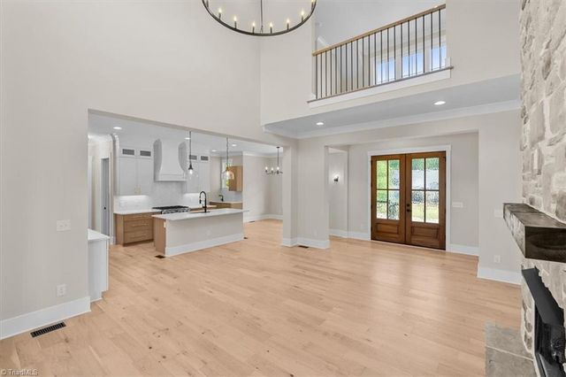 6099 Reynolda Trace, Greensboro, NC 27455