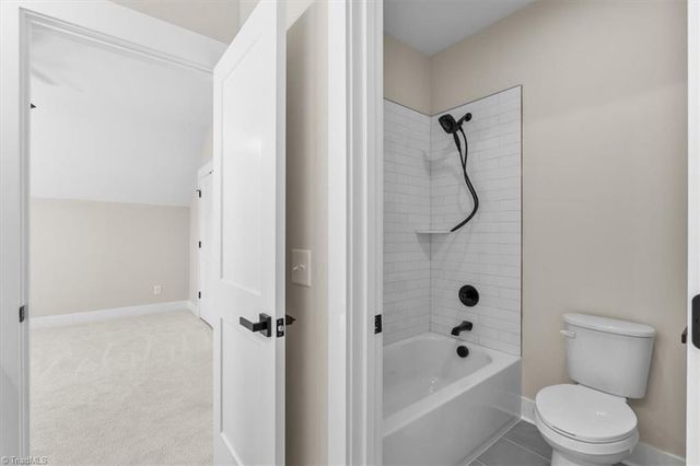 6099 Reynolda Trace, Greensboro, NC 27455