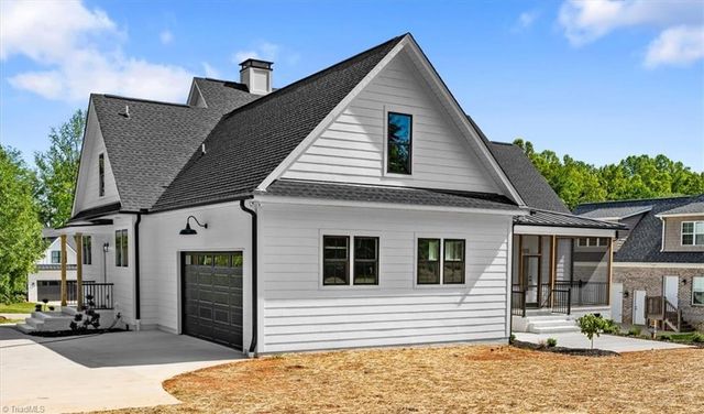 6099 Reynolda Trace, Greensboro, NC 27455