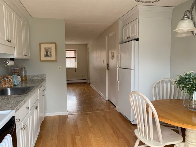 20 Washington Park Dr 12, Andover, MA 01810