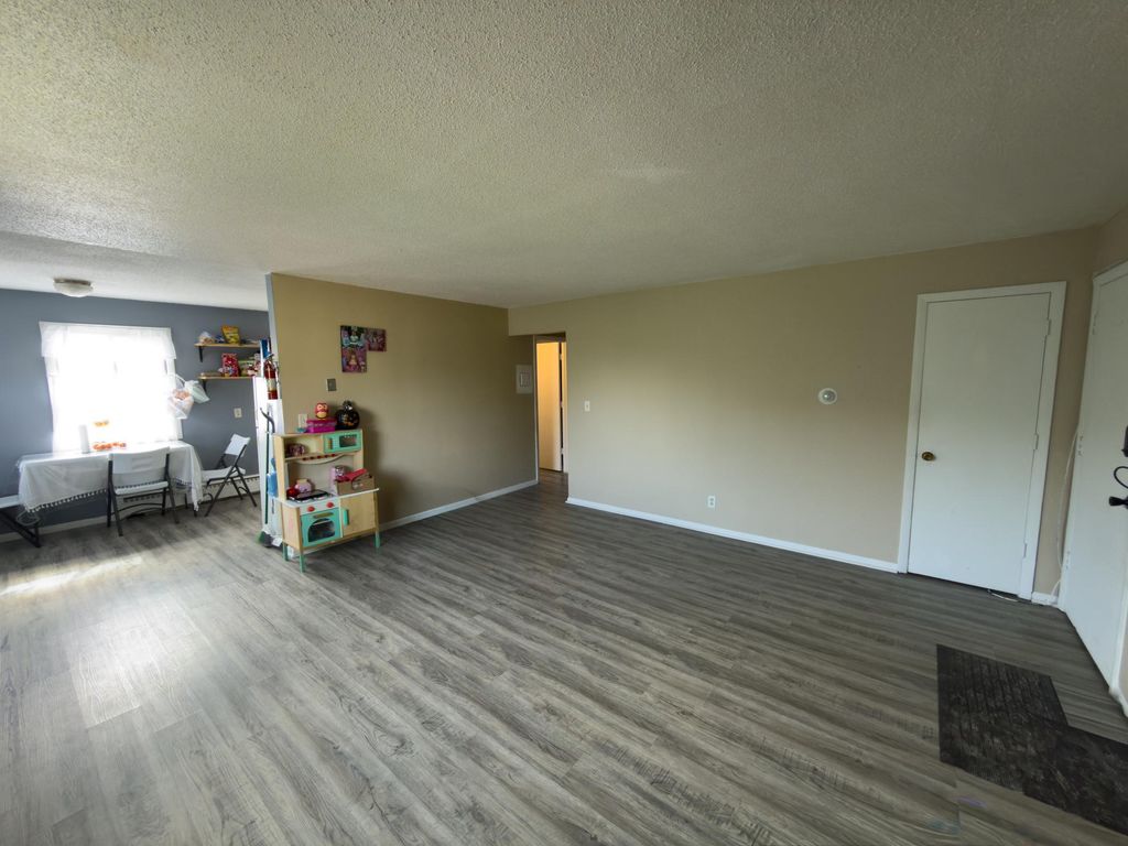 280 Winifred Street W, Saint Paul, MN 55107 — photo 4