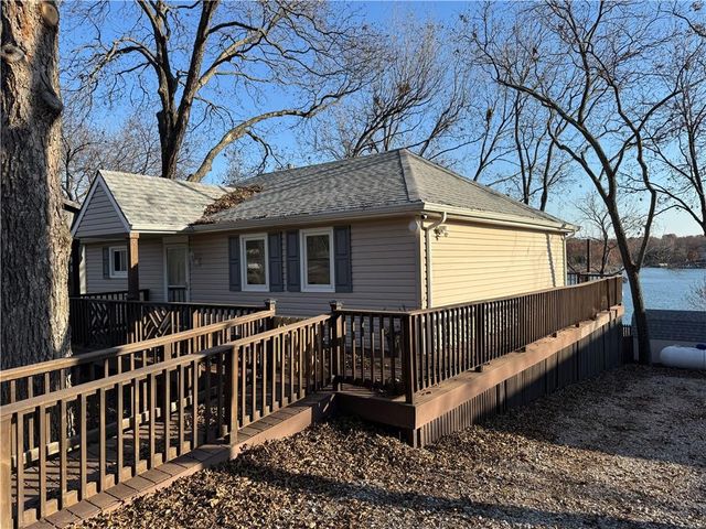 190 & 193 Timber Valley Drive, Linn Valley, KS 66040