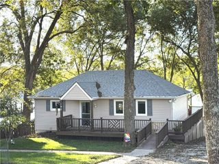 190 & 193 Timber Valley Drive, Linn Valley, KS 66040