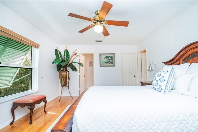 6595 114th Lane, Sebastian, FL 32958