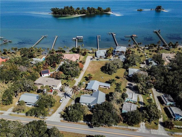 6595 114th Lane, Sebastian, FL 32958