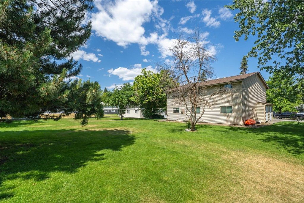 12218 E LENORA Dr, Spokane, WA 99206 photo 6