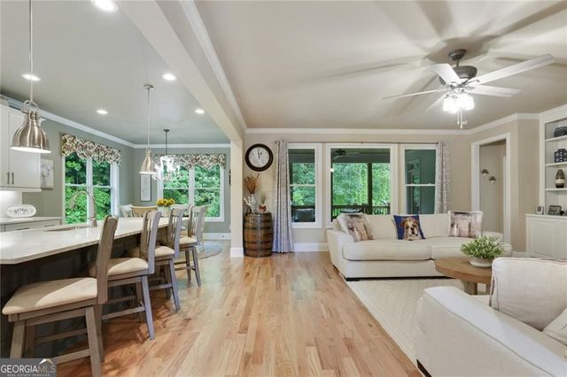 4383 Capstone Court NE, Roswell, GA 30075